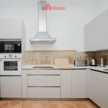 Holiday home Casa Guirigay